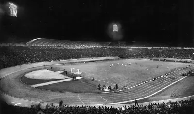 Schréder has a rich heritage lighting football stadiums and illuminated Estadio das Antas in 1962, enabling fans to watch the game after dark